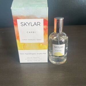 Skylar Capri